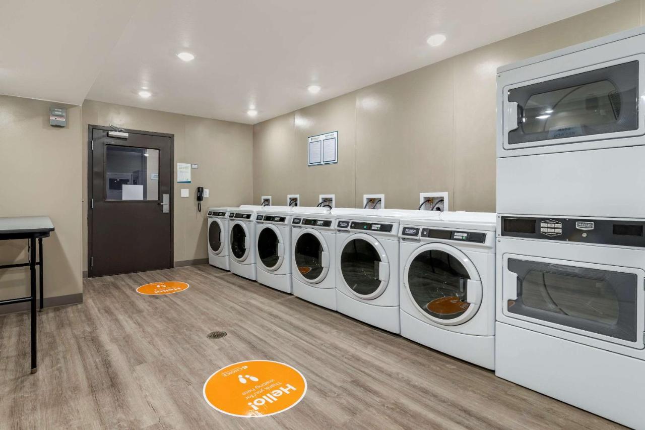 Woodspring Suites Brunswick Zewnętrze zdjęcie
